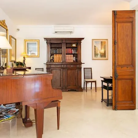 Dans Villa Spa Hammam Sauna Piscine, 5 Chambres Juan-les-Pins