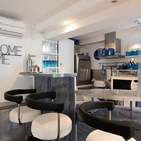 Dans Villa Spa Hammam Sauna Piscine, 5 Chambres *